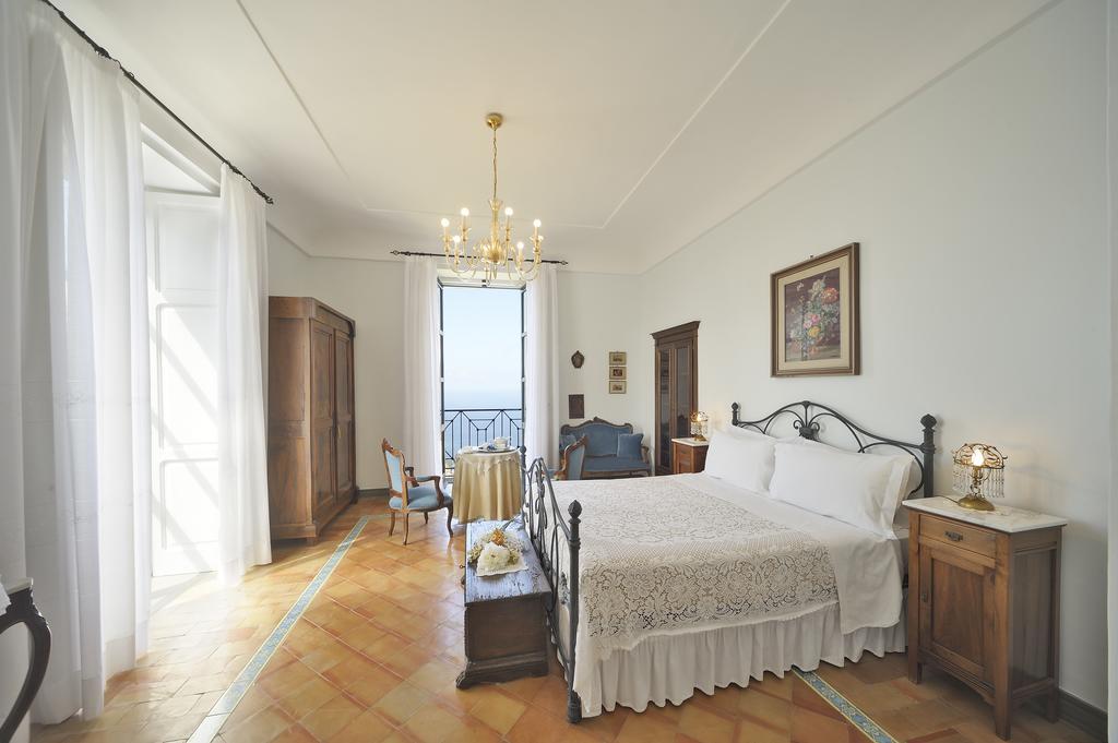 Residenza Matarazzo E Le Sue Soffitte Apartment Castellabate Room photo