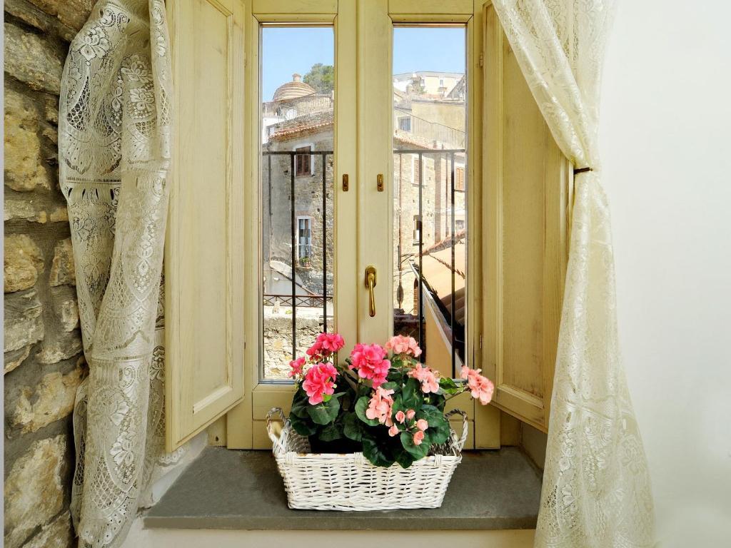 Residenza Matarazzo E Le Sue Soffitte Apartment Castellabate Room photo